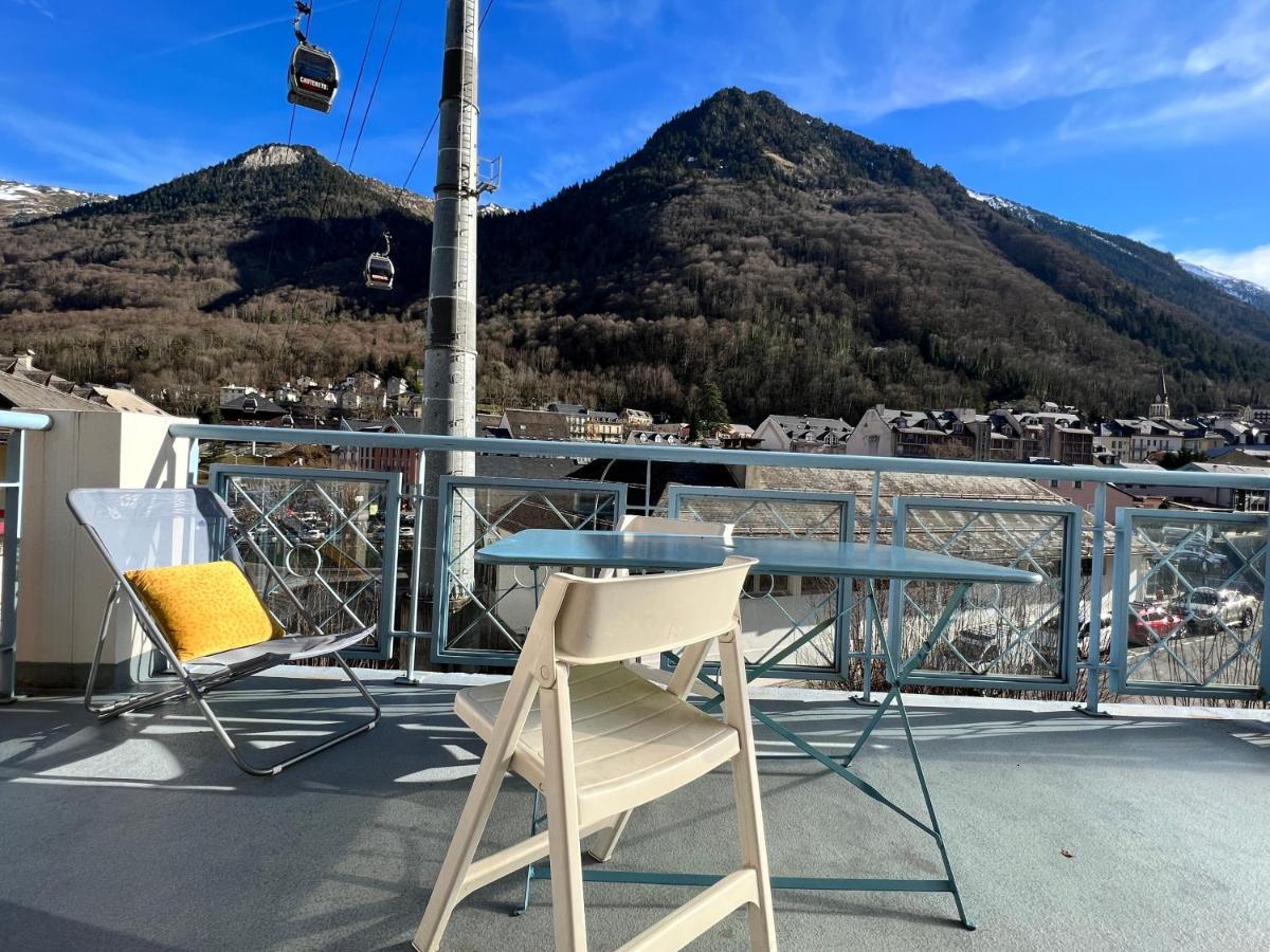 Centre Ville, T2 Avec Terrasse Et Parking Couvert. Cauterets Bagian luar foto